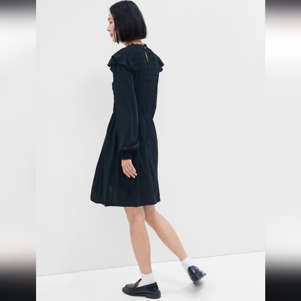 GAP Smocked Ruffle Mini Dress - Picture 2 of 8